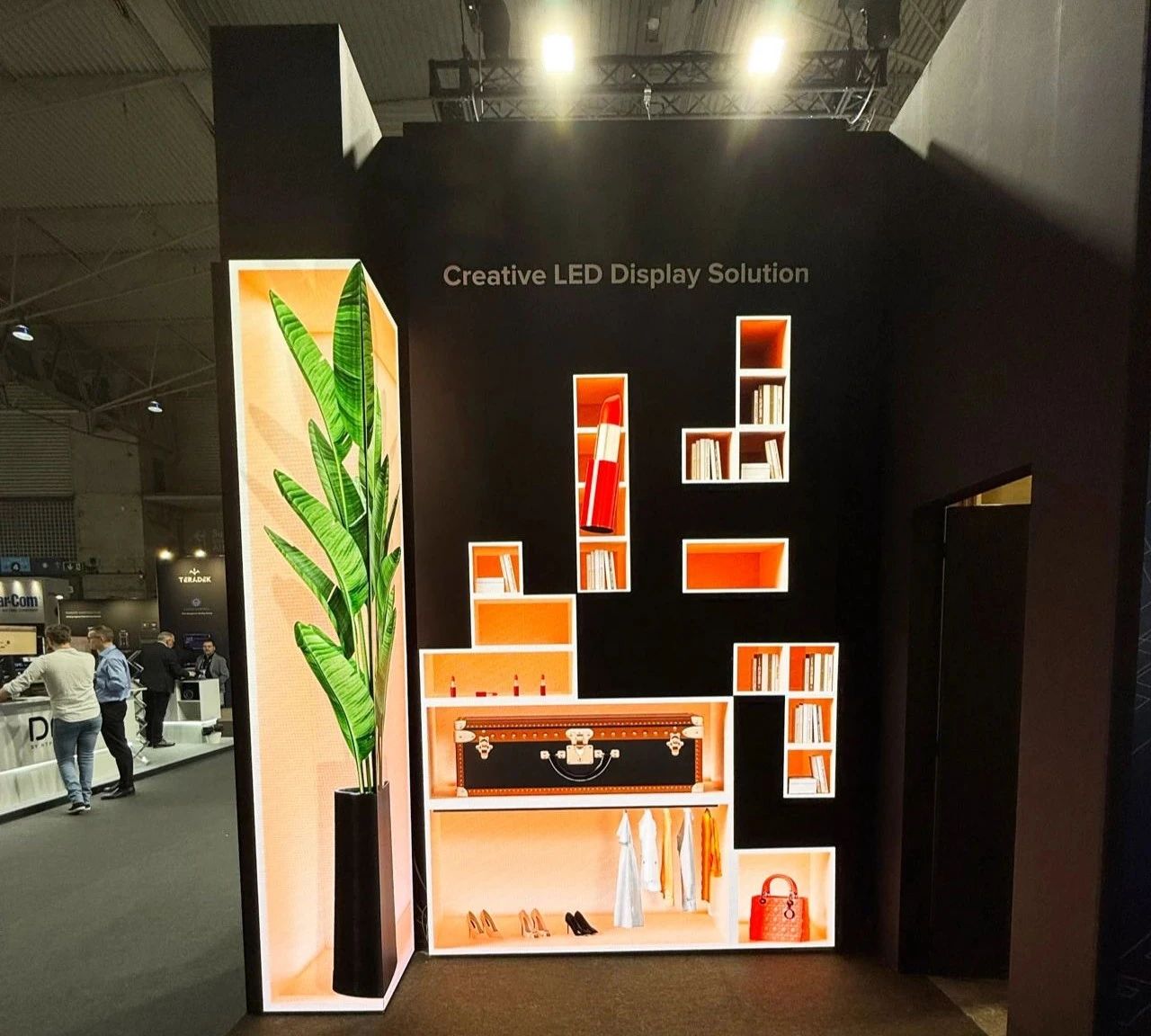 三思閃耀I(xiàn)SE,2025巴塞羅那之約,引領(lǐng)視聽新時代